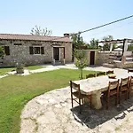 House & Palaca