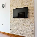 House & Palaca