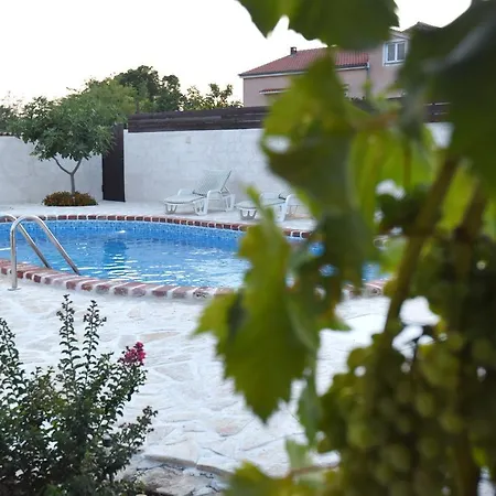 House & Palaca Holiday home *